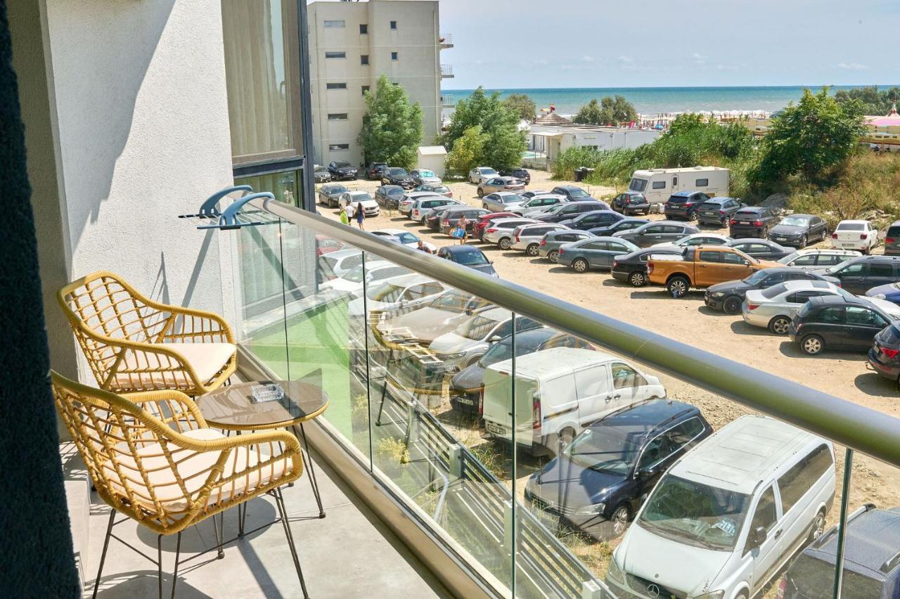 Provence Apartment in Alezzi Spa n Pool resort Mamaia Esterno foto