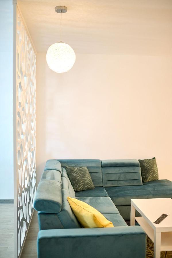 Provence Apartment in Alezzi Spa n Pool resort Mamaia Esterno foto