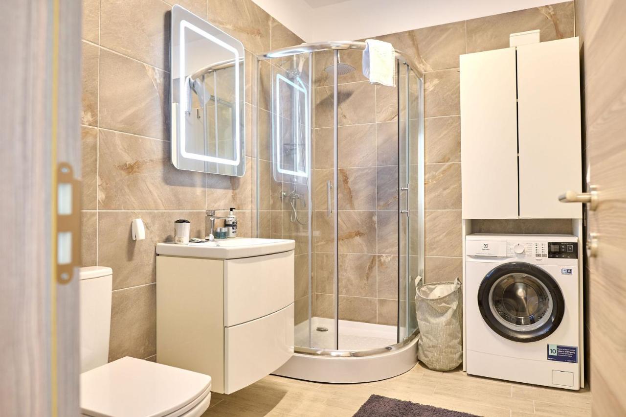 Provence Apartment in Alezzi Spa n Pool resort Mamaia Esterno foto