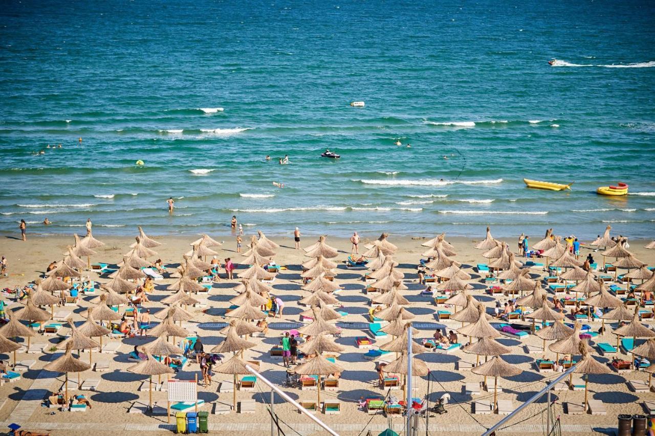 Provence Apartment in Alezzi Spa n Pool resort Mamaia Esterno foto